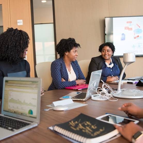 Cash Flow vs. Profit: Stop Confusing the Two Before It Costs You